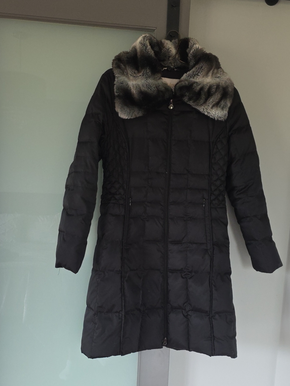 Laundry By Shelli Segal Size M Puffer Down Coat With Detachable Faux Fur Collar